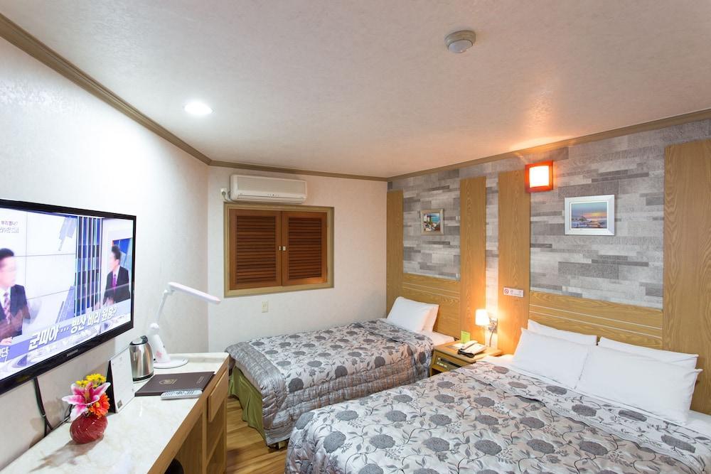Kaya Tourist Hotel ソウル特別市 エクステリア 写真