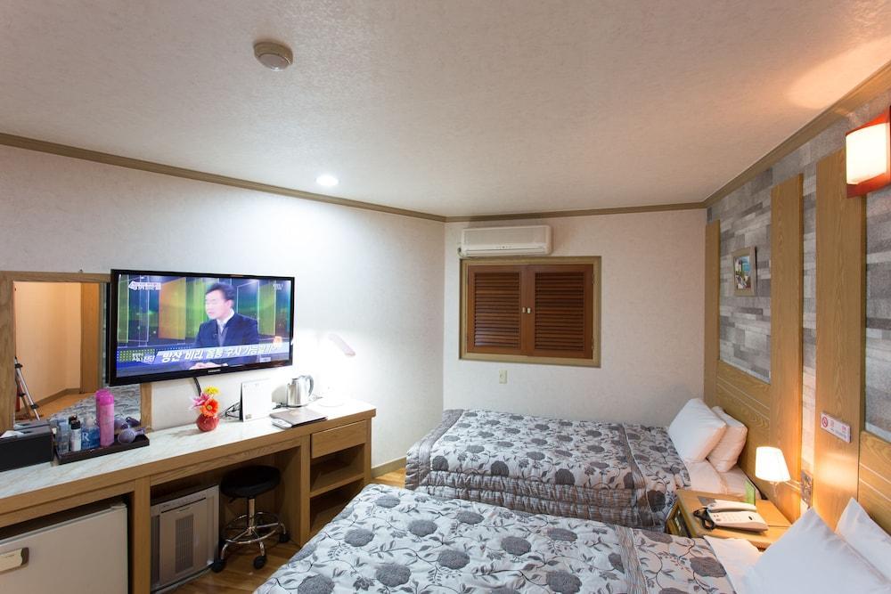 Kaya Tourist Hotel ソウル特別市 エクステリア 写真